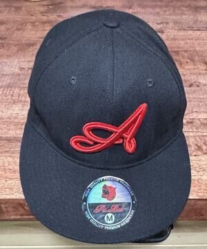 Atlanta Braves Hat Cap Medium Pitbull Black / Red